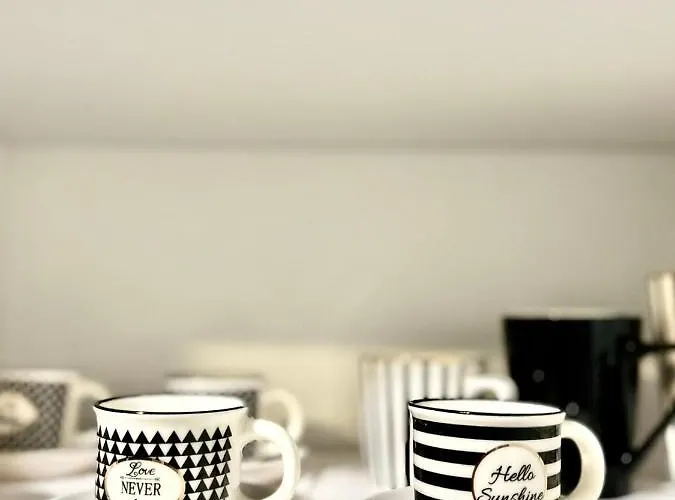 Διαμέρισμα Fifty Shades Of Black