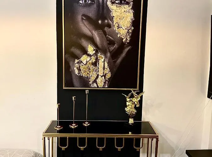 Fifty Shades Of Black Διαμέρισμα Βόλος