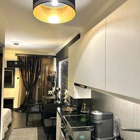 Fifty Shades Of Black * Golos