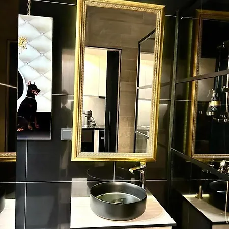 Apartment Fifty Shades Of Black