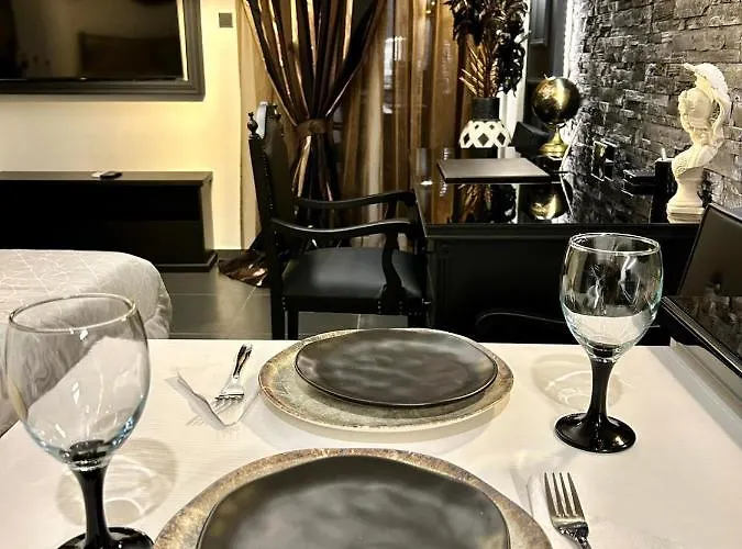 Fifty Shades Of Black Apartment